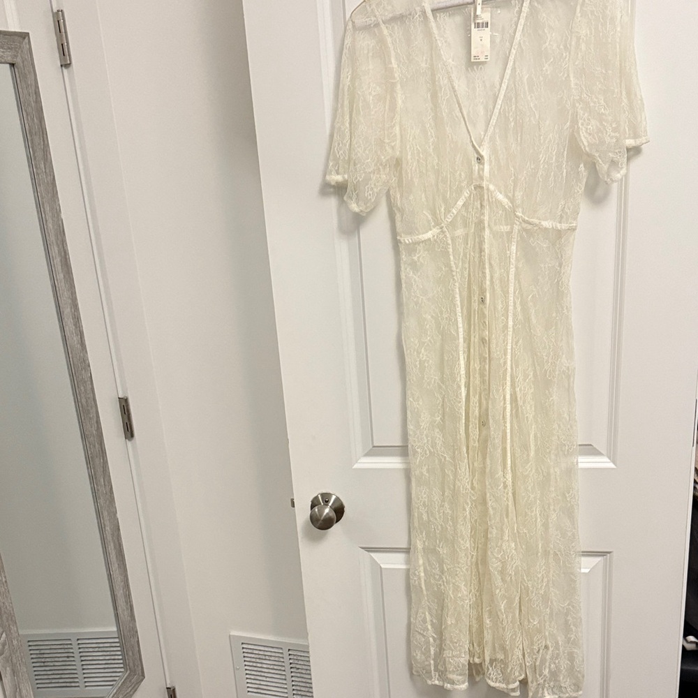 Anthropologie Cream Sheer Lace Robe NWT
